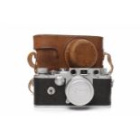 WWII LEICA IIIc chrome finish, with serial number 380904, 1941-42,