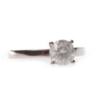 DIAMOND SOLITAIRE RING