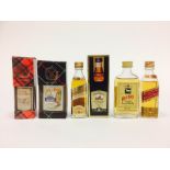 25 WHISKY MINIATURES