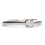 DIAMOND SOLITAIRE RING