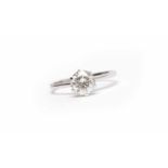 DIAMOND SOLITAIRE RING