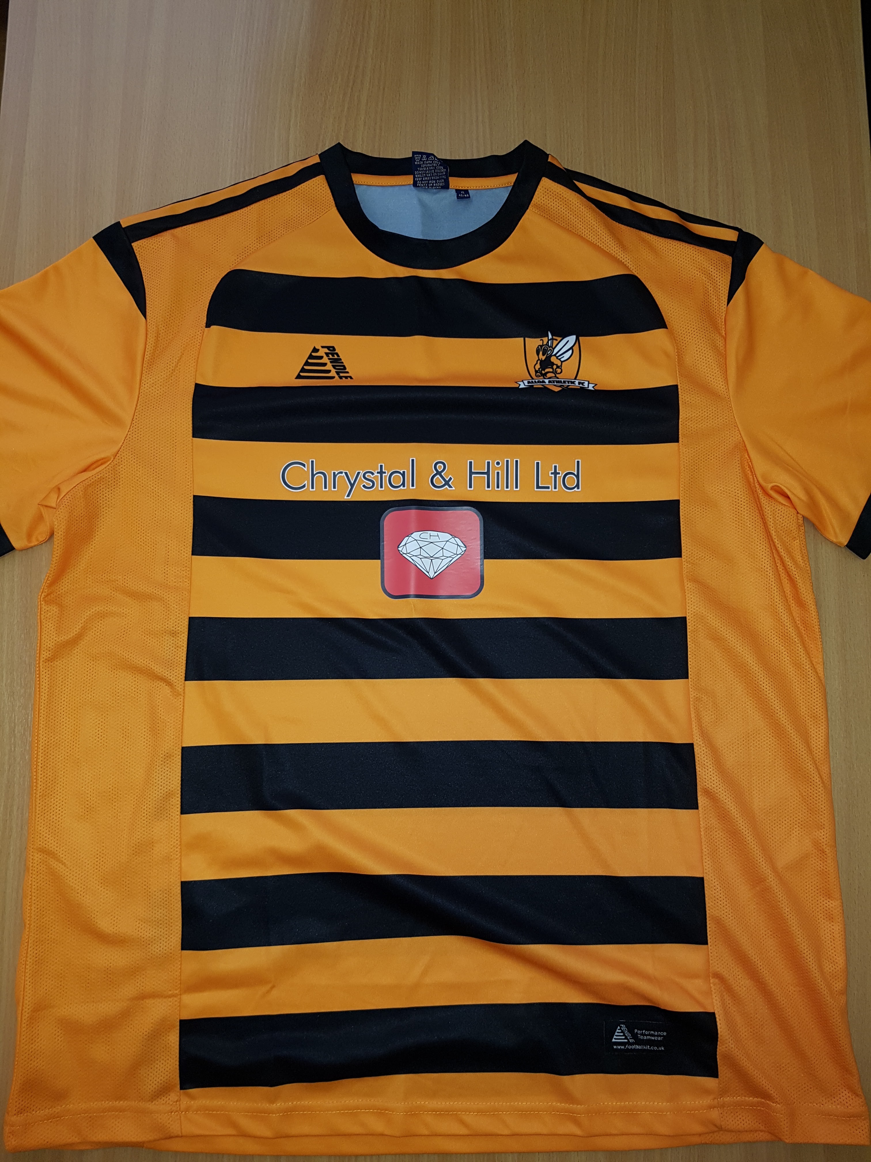 ALLOA ATHLETIC STRIP (HOME 2016/17)