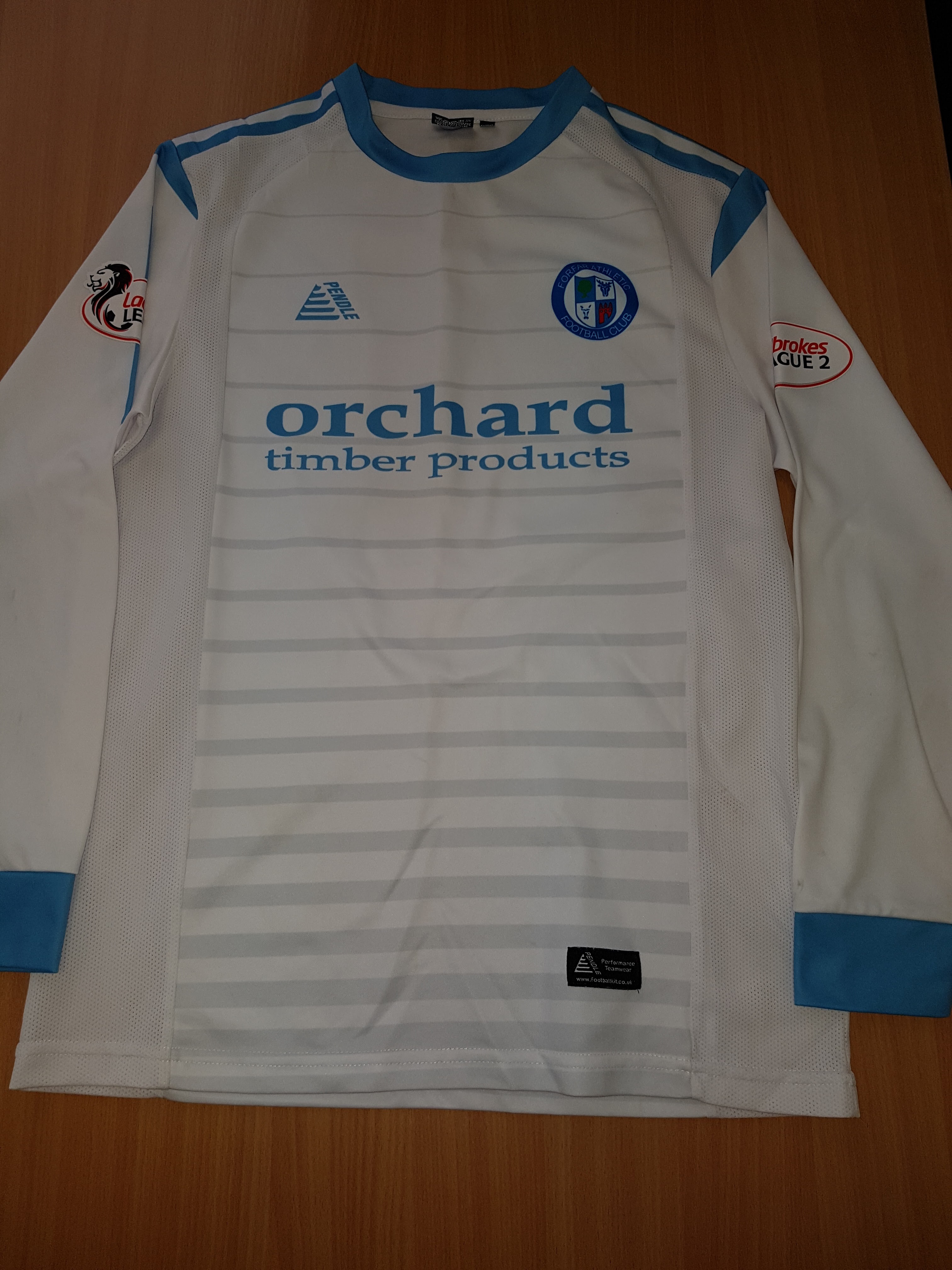 FORFAR ATHLETIC STRIP (AWAY 2015/16)