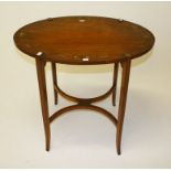 AN EDWARDIAN OVAL INLAID AND DECORATED SATINWOOD OCCASIONAL TABLE, the top decorated with floral