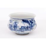 A LARGE BLUE AND WHITE OGEE-SHAPED CHINESE PORCELAIN BOWL