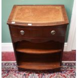 A BOW-FRONTED MAHOGANY BEDSIDE TABLE OR LAMP TABLE