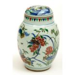 A LARGE CHINESE PORCELAIN VASE AND COVER