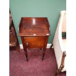 A WILLIAM IV PERIOD MAHOGANY BEDSIDE POT CUPBOARD,