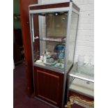 A PAIR OF MODERN GLAZED UPRIGHT SQUARE SHOP DISPLAY CABINETS,