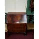 A CHIPPENDALE STYLE MAHOGANY SLOPE-FRONT BUREAU