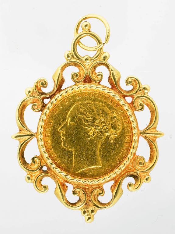 GOLD COIN. SOVEREIGN 1876 MOUNTED IN A 9CT GOLD PENDANT, 15.1G - Image 2 of 2