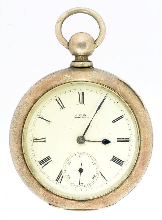 AN AMERICAN WALTHAM WATCH CO SILVER LEVER WATCH, LATE 19TH CENTURY