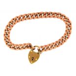 A GOLD CURB BRACELET WITH 9CT GOLD PADLOCK, 13.2G