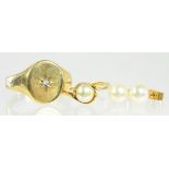 A GEM SET 9CT GOLD SIGNET RING A CULTURED PEARL SET GOLD RING AND PAIR OF SIMILAR EARRINGS, 7.9G