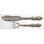 A PAIR OF VICTORIAN SILVER FISH SERVERS, BIRMINGHAM 1868