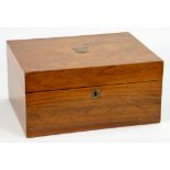 A VICTORIAN WALNUT WORKBOX WITH PLUSH LINED INTERIOR, 30CM W