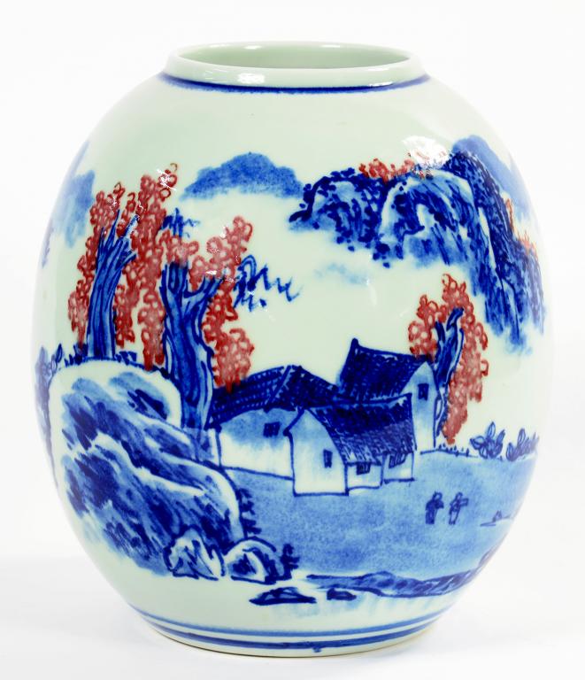 A CHINESE UNDERGLAZE BLUE AND RED OVOID VASE WITH A LANDSCAPE SCENE, 25CM H, 20TH C