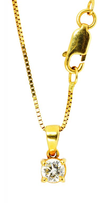 A DIAMOND PENDANT ON GOLD NECKLET MARKED 750, 3.4G