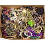 MISCELLANEOUS COSTUME JEWELLERY