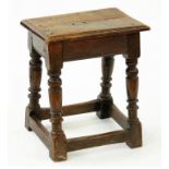 AN 18TH CENTURY STYLE JOINT OAK STOOL, 47CM H