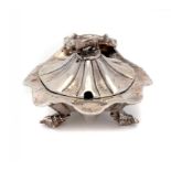 75TH (STIRLINGSHIRE) REGIMENT OF FOOT. A VICTORIAN SILVER SHELL SHAPED MUSTARD POT the lid with