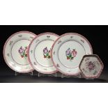 A SET OF THREE CHINESE EXPORT PORCELAIN FAMILLE ROSE PLATES AND A CONTEMPORARY TEAPOT STAND, LATE