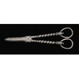 A PAIR OF VICTORIAN SILVER GRAPE SHEARS by W Hutton & Sons Ltd, London 1899, cased, 3ozs 15dwts ++In