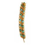 A GOLD AND TURQUOISE EAR OF WHEAT BROOCH, 19TH C 8.7cm l, 8.2g ++Complete with slight distortion
