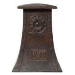 AN ARTS & CRAFTS COPPER CLOCK ATTRIBUTED TO ERNEST SPITTLE, C1900 of flared shape embossed TEMPUS