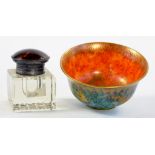 A WEDGWOOD BUTTERFLY LUSTRE BOWL, 10CM DIAM, PRINTED MARK, 20TH CENTURY AND A GLASS INKWELL WITH