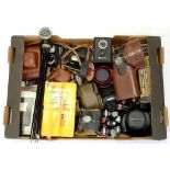 MISCELLANEOUS VINTAGE CAMERAS AND PHOTOGRAPHIC ACCESSORIES, ETC