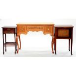 A LIMED WALNUT DRESSING TABLE OF LOWBOY DESIGN, 107CM W AND TWO OTHER ITEMS