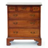 AN EDWARDIAN MAHOGANY CHEST OF DRAWERS, 77CM X 66CM