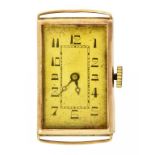 A 9CT GOLD RECTANGULAR GENTLEMAN'S WRISTWATCH 2 x 3cm, import marked Stockwell & Co, London 1925 ++