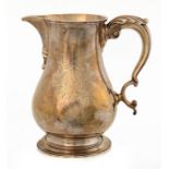 A GEORGE III SILVER BALUSTER ALE JUG engraved with armorials, 17.5cm h, by John Payne, London