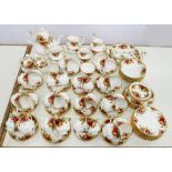 AN EXTENSIVE ROYAL ALBERT OLD COUNTRY ROSES PATTERN TEA SERVICE