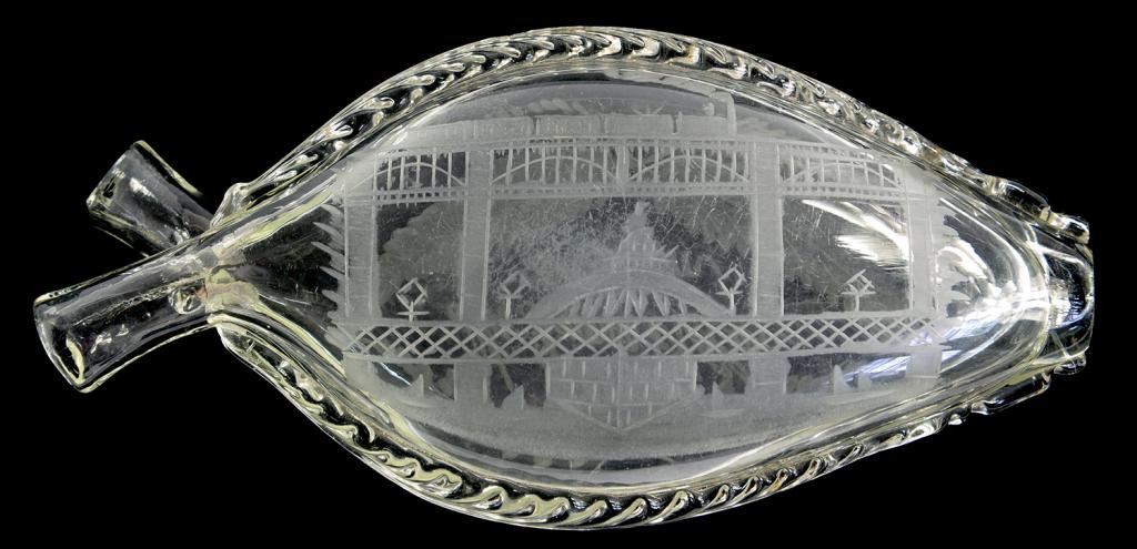 A GLASS GIMMEL FLASK, ENGRAVED WITH THE BRIDGE NEWCASTLE ON TYNE, 22CM, 19TH CENTURY