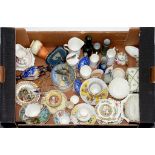 A COLLECTION OF MINIATURE ORNAMENTAL POTTERY AND PORCELAIN, INCLUDING A ROYAL DOULTON EARTHENWARE