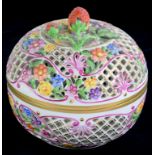 A HEREND RETICULATED GLOBULAR BOX AND COVER WITH STRAWBERRY KNOP, 13CM H, PRINTED MARK, 20TH CENTURY