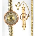 A GOLD BAR BROOCH MARKED 9CT AND A 9CT GOLD ROPE BRACELET, 4G AND A 9CT GOLD LADIES WRISTWATCH