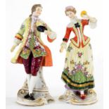 A PAIR OF GERMAN PORCELAIN FIGURES OF A LADY AND GALLANT,22CM H, SITZENDORF MARK, EARLY 20TH C