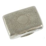 A VICTORIAN SILVER VINAIGRETTE, WITH FOLIAGE ENGRAVED GRILLE, 3.5CM W, BIRMINGHAM 1837, 12DWTS