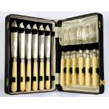 A SET OF SIX EDWARD VII BONE HAFTED SILVER FISH KNIVES AND FORKS, LONDON 1904, CASED