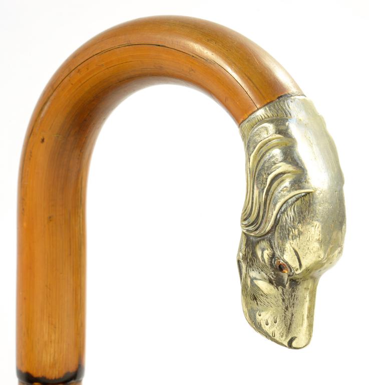 A BAMBOO WALKING STICK WITH GERMAN SILVERED METAL HOUND'S HEAD HANDLE, MARKED G & KR AND SILBER ALP,