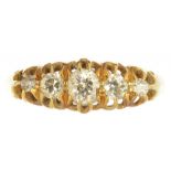 A DIAMOND FIVE STONE RING, WITH OLD CUT DIAMONDS IN 18CT GOLD, 2.5G