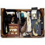 MISCELLANEOUS BYGONES, TO INCLUDE 19TH C CLAY TOBACCO PIPES, REPRODUCTION POWDER FLASK, PEWTER HIP