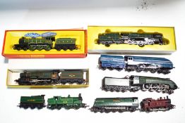 Triang Hornby and other model trains and carriages, including a LNER loco and tender 8509,