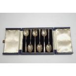 A cased set of six silver coffee spoons, 46 g (1.