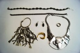 A quantity of silver and metal costume jewellery
