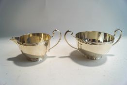A silver sugar bowl and cream jug, by Lee & Wigfull (Henry Wigfull), Sheffield 1926,